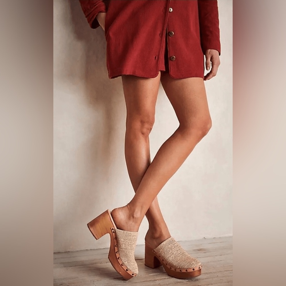 FREE PEOPLE Claudia Raffia Wooden Platform Clogs NWOB Size 10